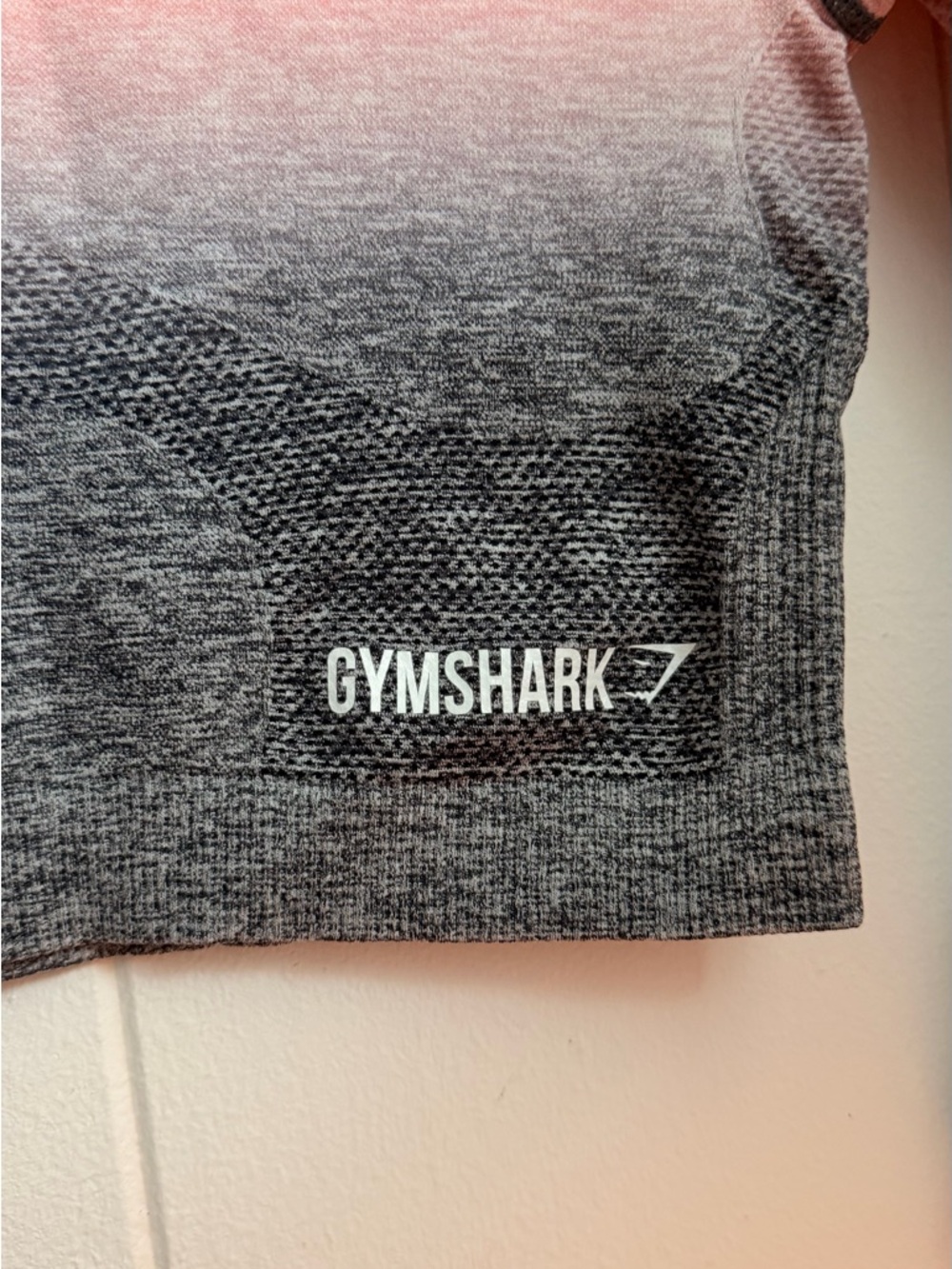 Gymshark Pink to Gray Ombre Long Sleeve Crop Top - Picture 4 of 7